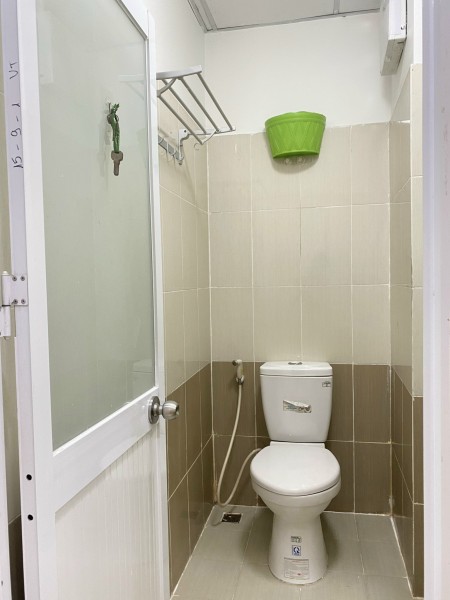 Cho thuê căn hộ trống nhà mới thoáng mát 2PN chỉ 5tr