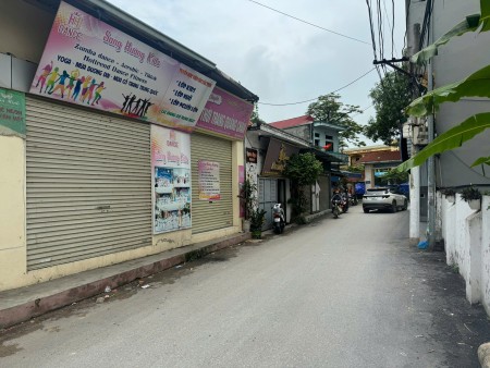 Bán nhà đẹp, vị trí kinh doanh đắc địa – Ngay cổng trường Tiểu học Đức Thượng, Hoài Đức – Hà Nội